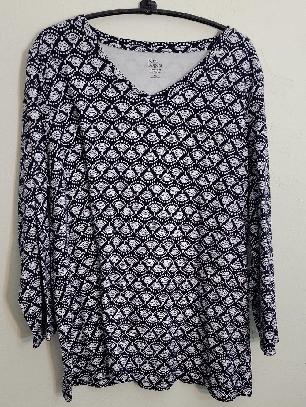 Kim Rogers Navy & White Geometric V-Neck Long Sleeve Tee